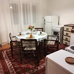 Lejlighed Digital Nomad,iconic Milenium Cross,comfy Apartment,the Foot Of Mount Vodno,16 Min By Walk To Center *