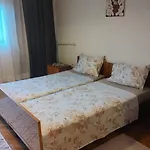 شقة Digital Nomad,iconic Milenium Cross,comfy Apartment,the Foot Of Mount Vodno,16 Min By Walk To Center سكوبجي