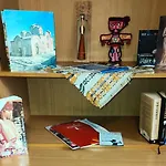 Digital Nomad,Iconic Milenium Cross,Comfy Apartment,The Foot Of Mount Vodno,16 Min By Walk To Center *