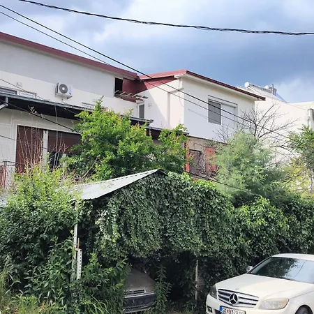 Digital Nomad,Iconic Milenium Cross,Comfy Apartment,The Foot Of Mount Vodno,16 Min By Walk To Center