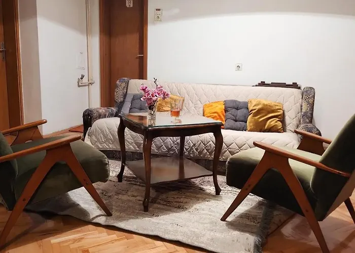 Apartment Digital Nomad, Comfy Apartment,the Foot Of Mount Vodno,16 Min By Walk To Center