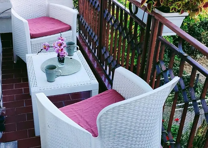 Digital Nomad, Comfy Apartment,the Foot Of Mount Vodno,16 Min By Walk To Center Apartment Skopje