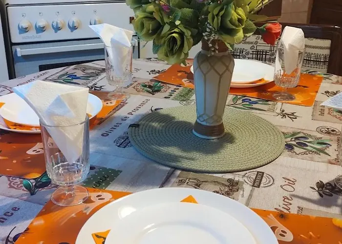 Digital Nomad, Comfy Apartment,the Foot Of Mount Vodno,16 Min By Walk To Center *